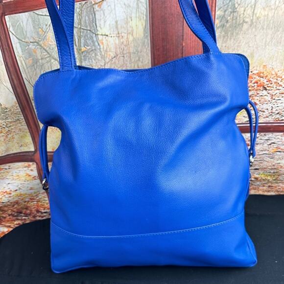 New York Cobalt Blue Leather Concealed Carry Tote w/ Nylon/Leather Clutch - Picture 2 of 13